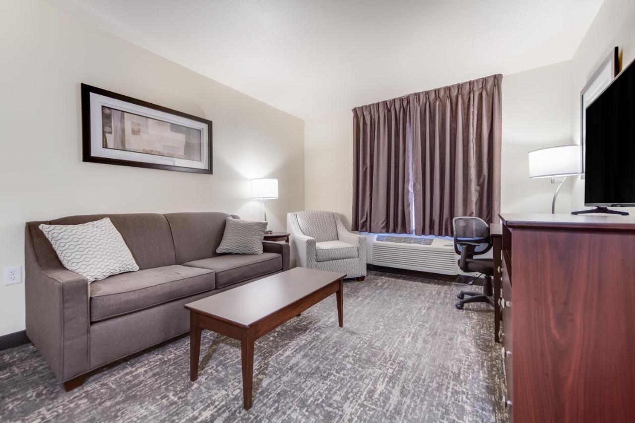 Cobblestone Inn & Suites-Fremont Eksteriør billede